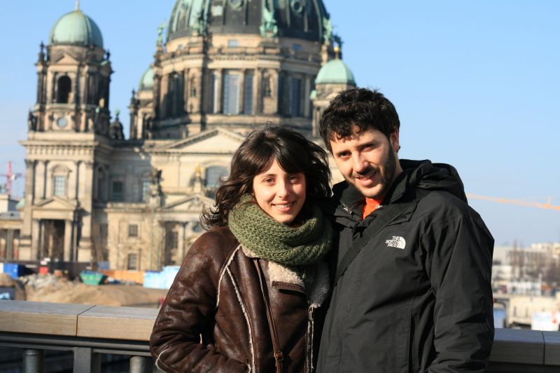 Ich bin nach Berlin gekommen zu meine Masterarbeit schreiben, und zu Deutsch lernen.